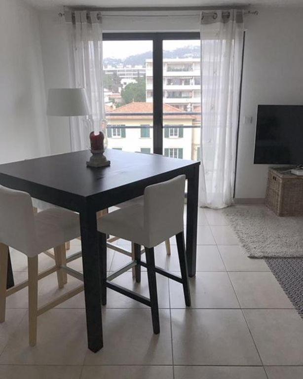 6 Rue Merle